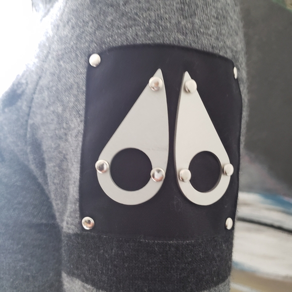 Moose Knuckles | High-collar Zip-up Cardigan - Picture 8 of 16